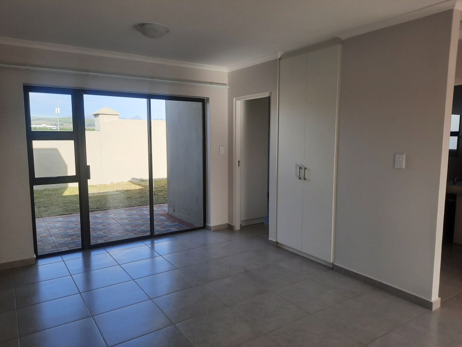 To Let 2 Bedroom Property for Rent in Stellendale Western Cape